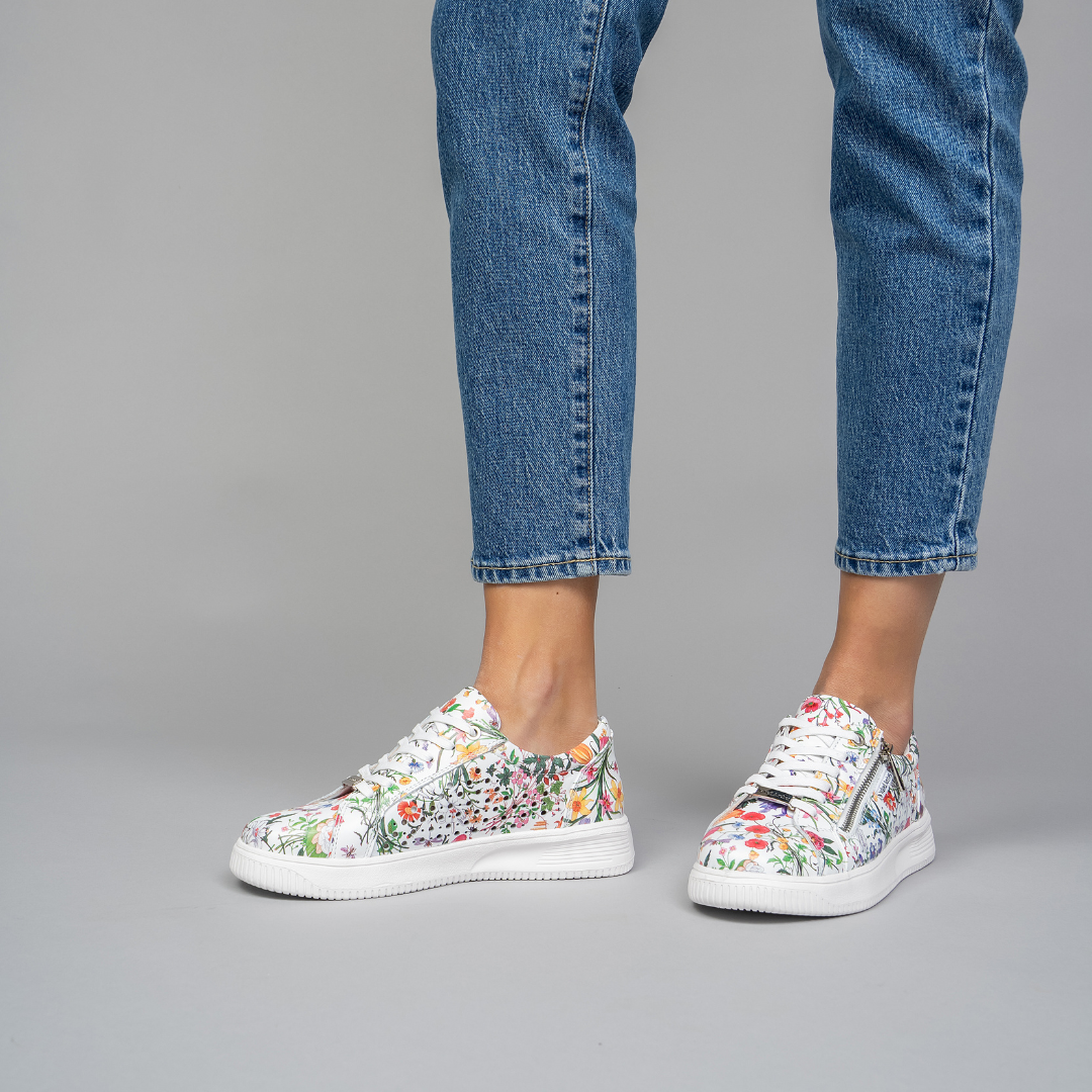 Noble - White Floral Print - Naked Arches