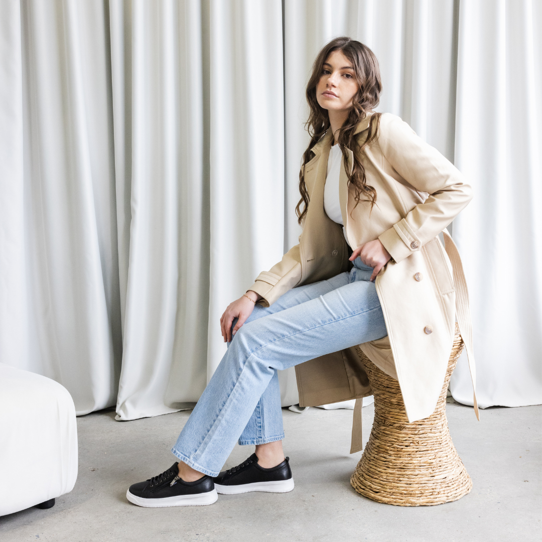 Nelly - Black - Naked Arches