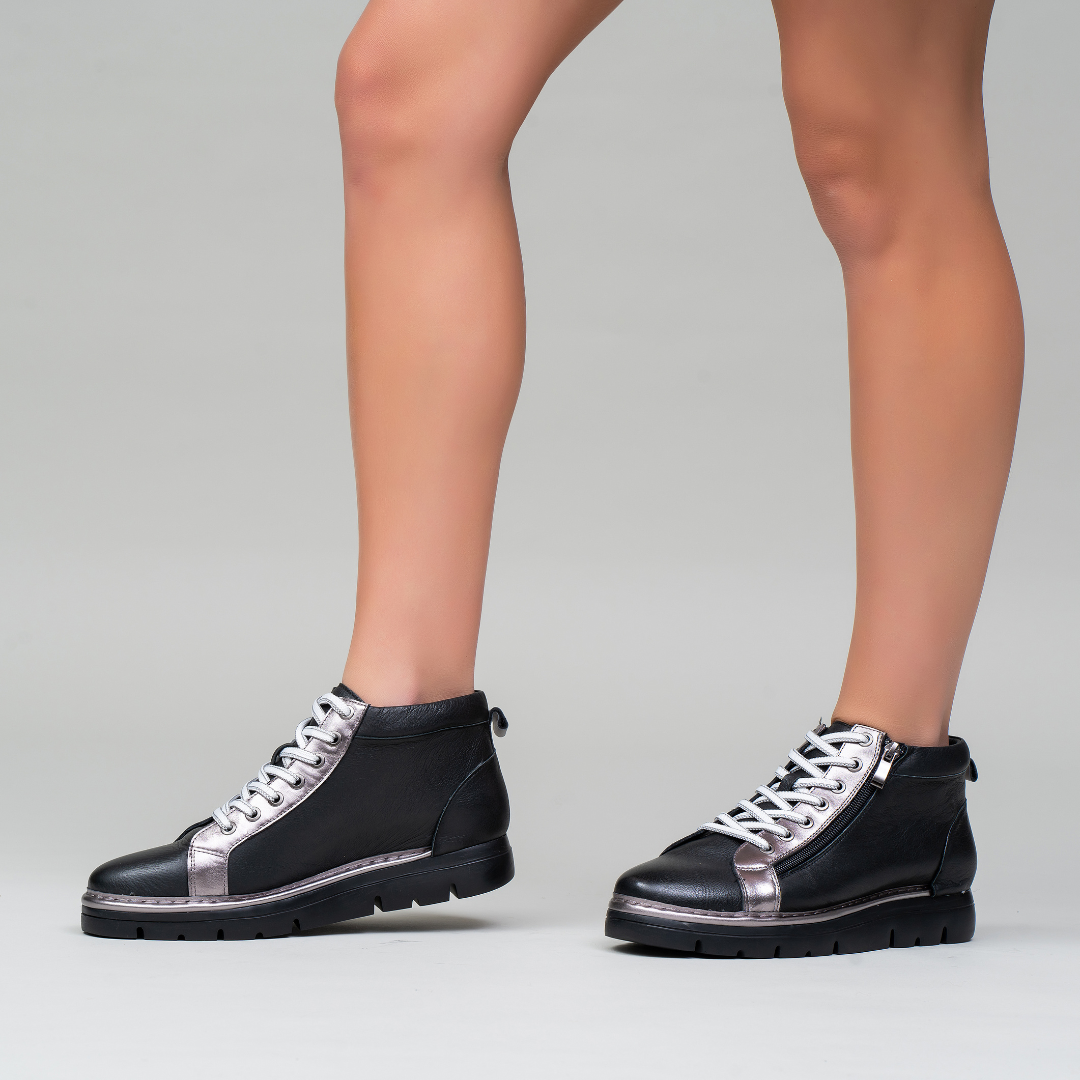 Bobby - Black Pewter - LE SANSA