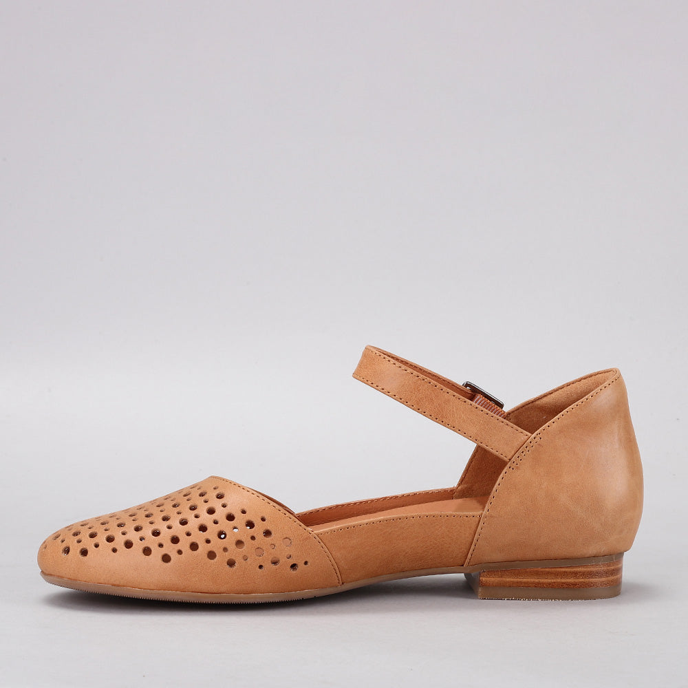 Winona - Tan - Naked Arches