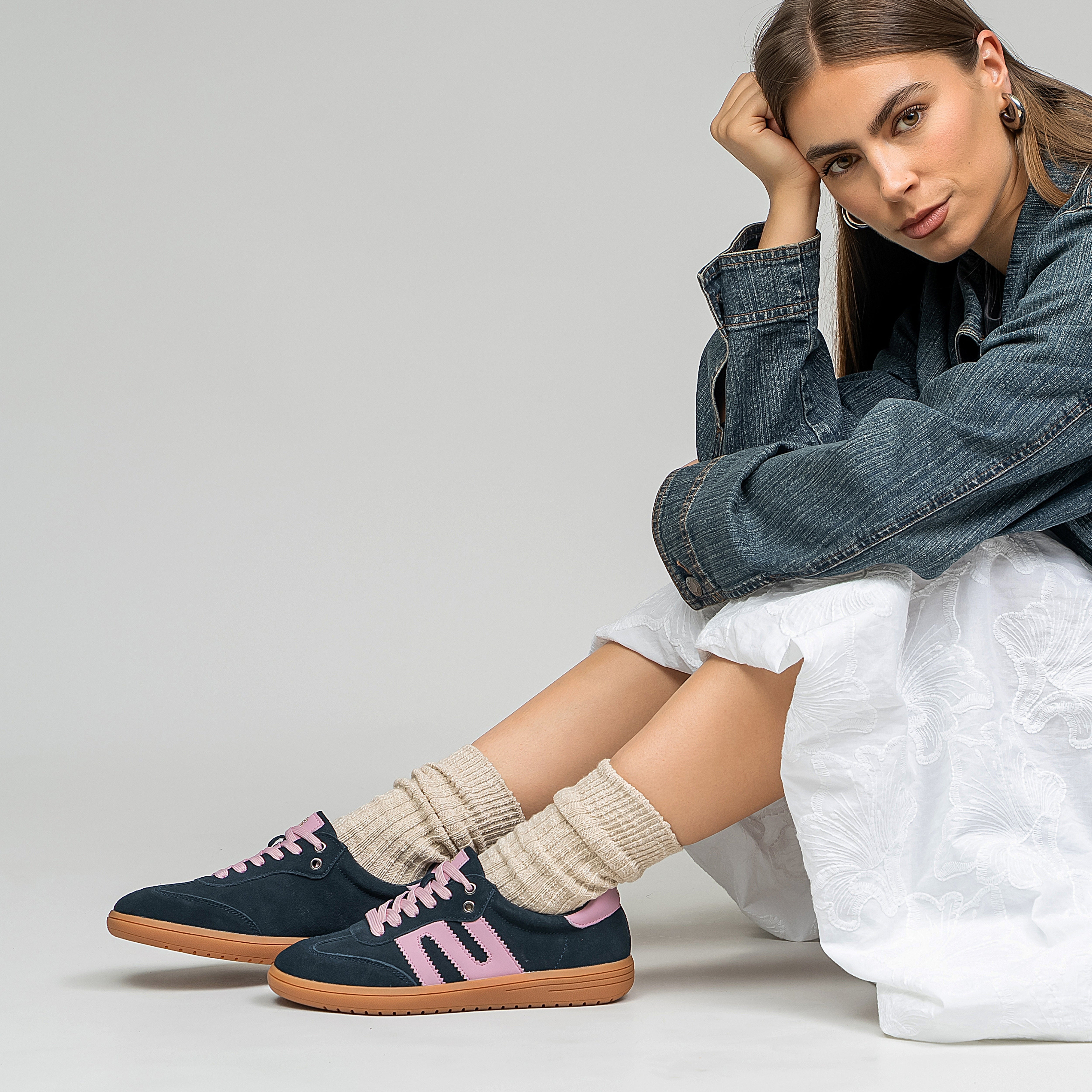 Juno - Navy Suede/Baby Pink