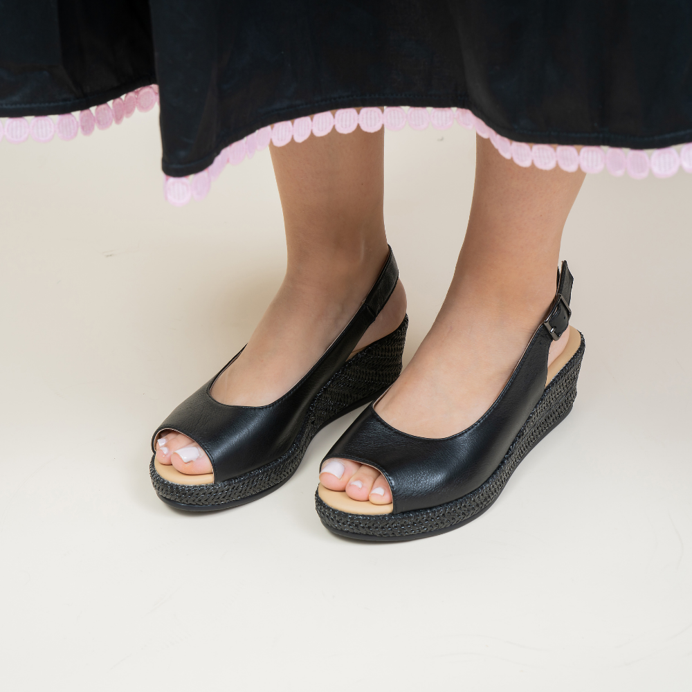 Petunia - Black