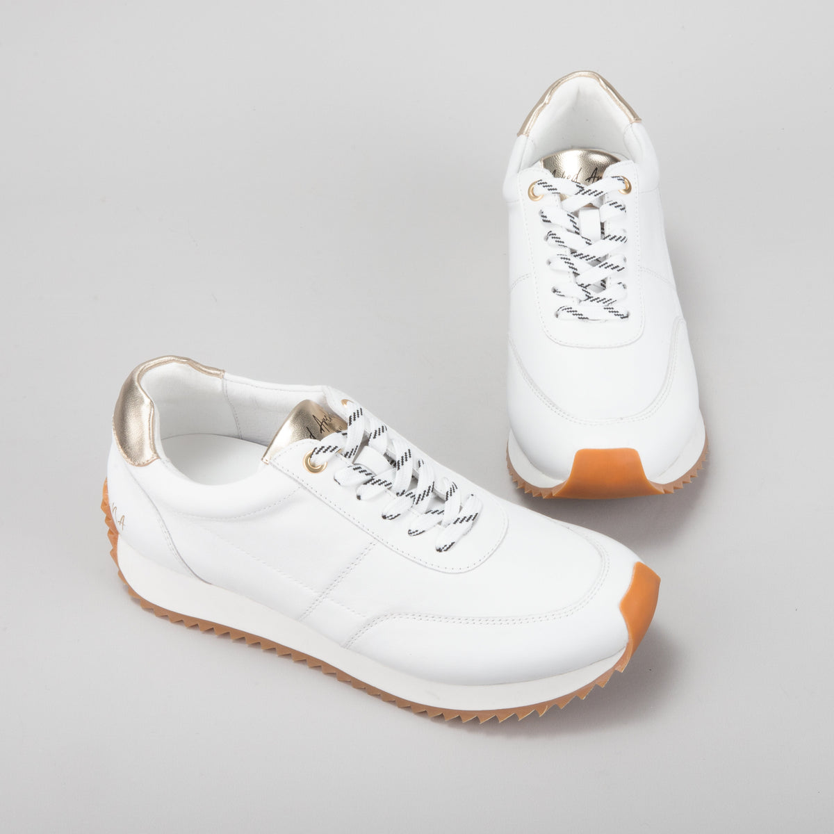 Waverly - White