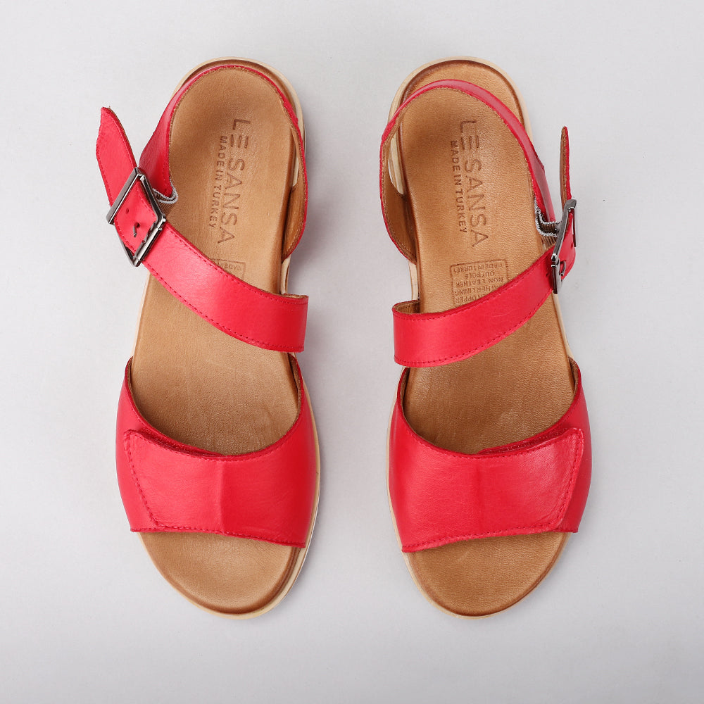 Marlon - Red