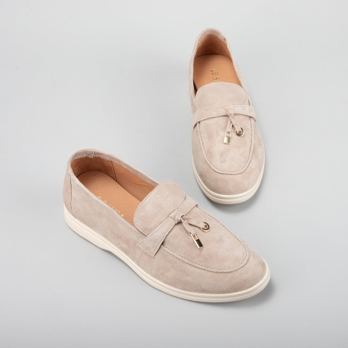 Capri 2.0 - Taupe Suede - LE SANSA