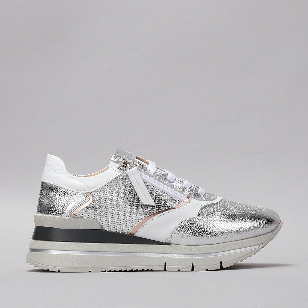 Adelyn - White/Silver