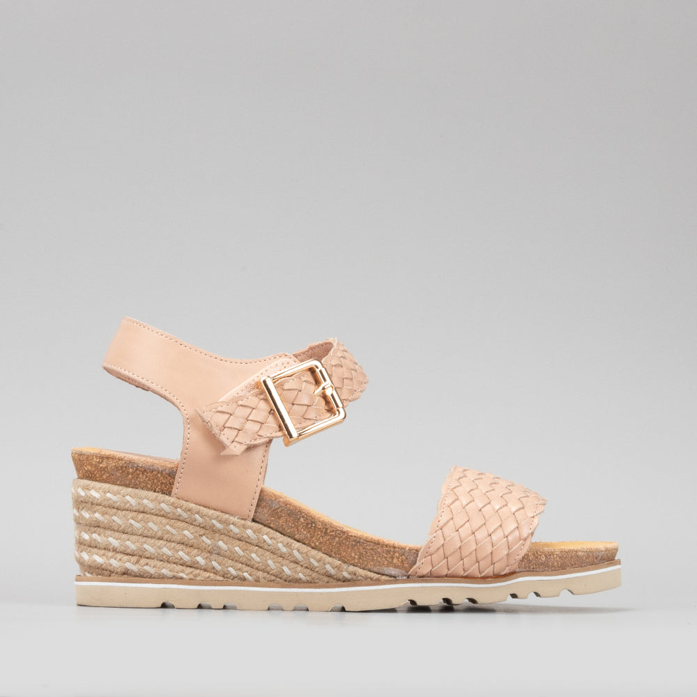 Elsie - Sand