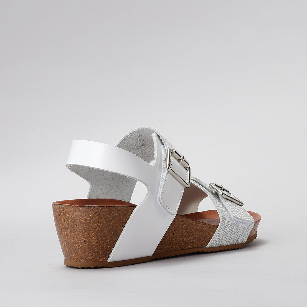 Cape - White