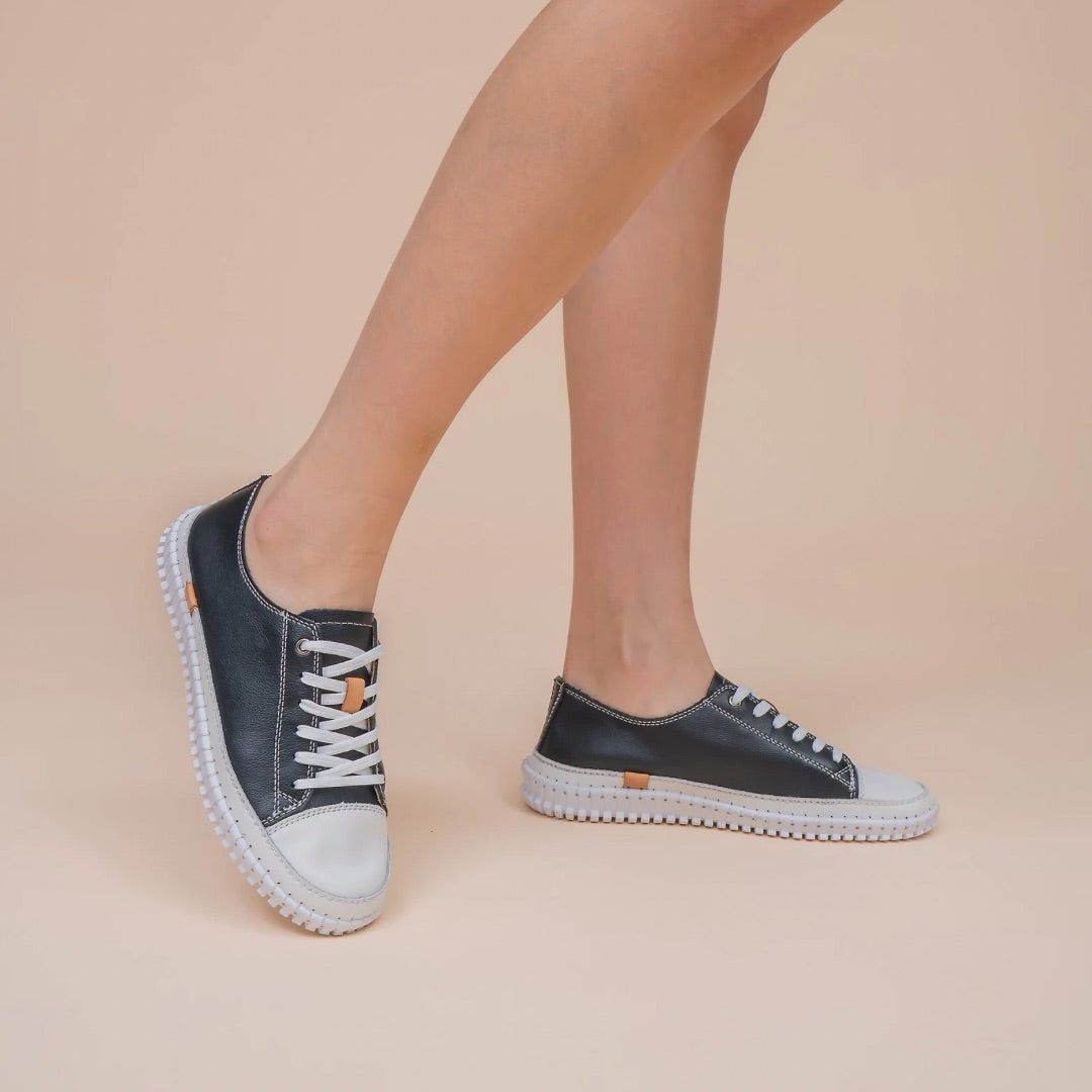 Cobe - Navy/White - LE SANSA