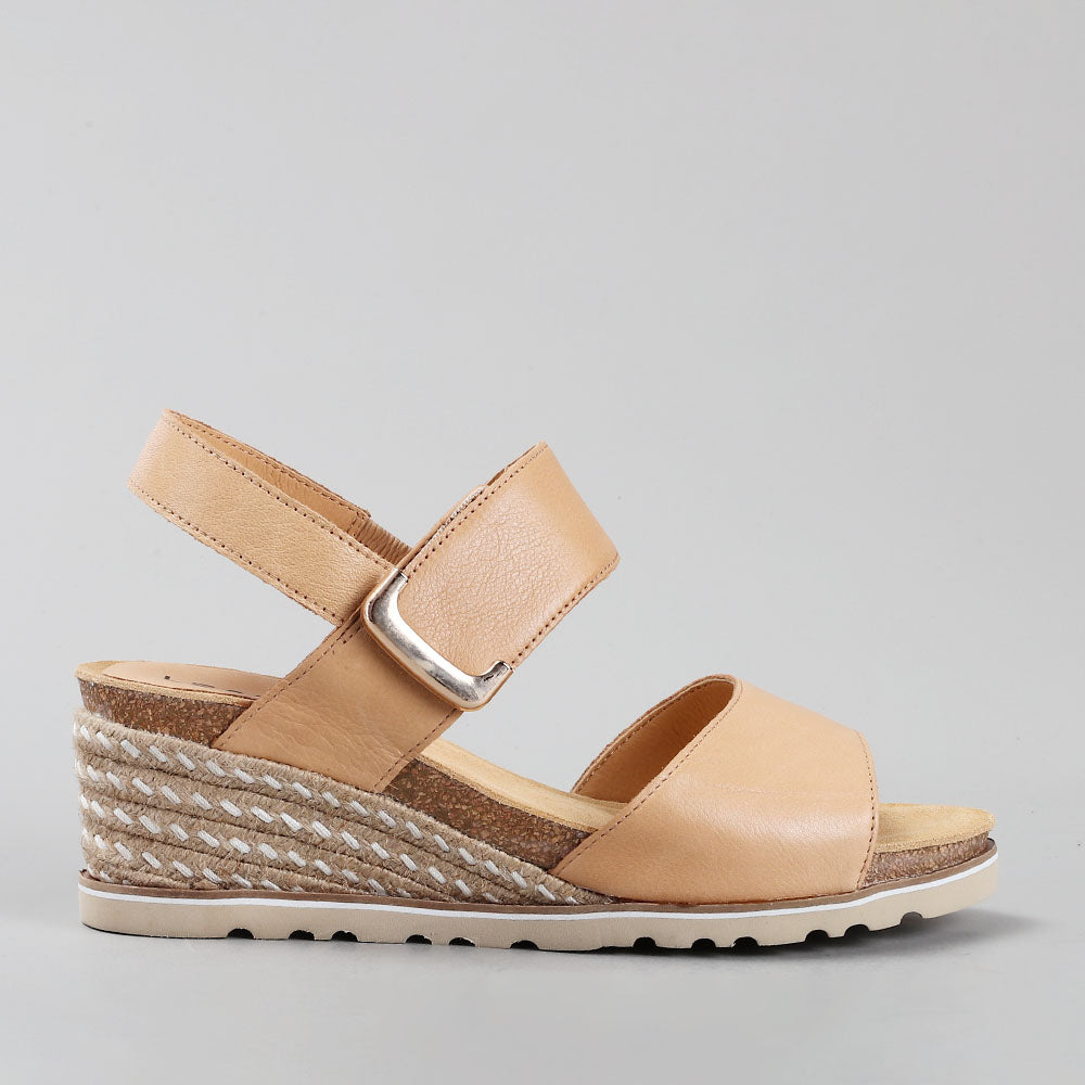 Evita - Scissors - LE SANSA