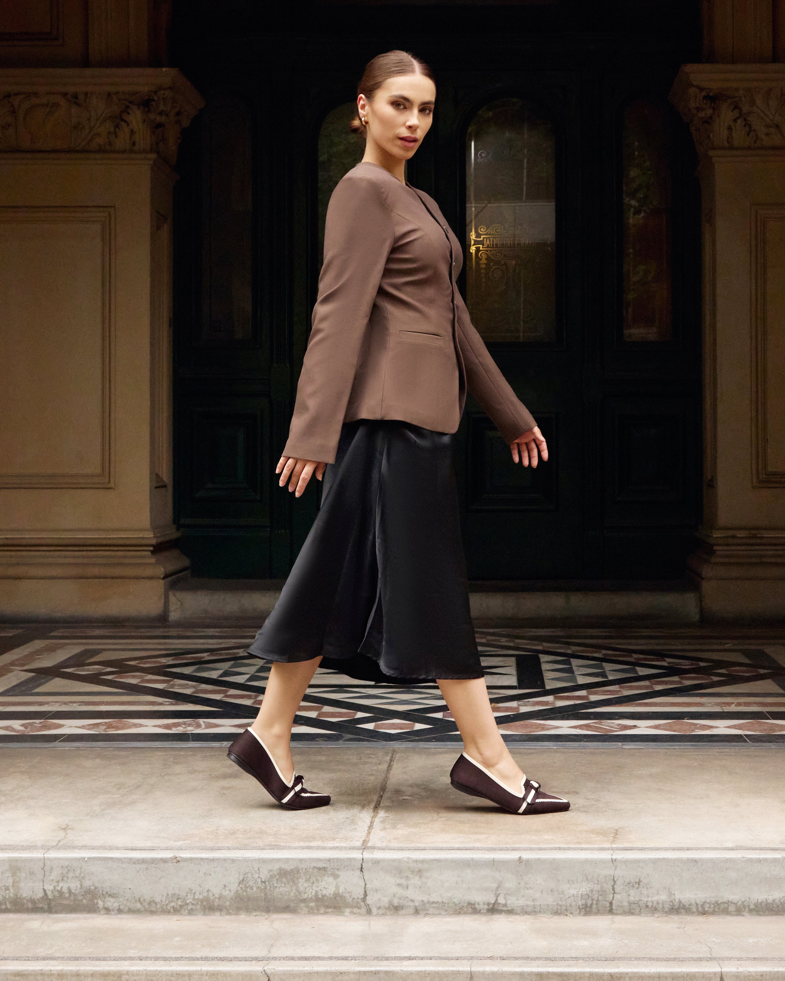 Ola - Chocolate Cream | Le Sansa Flats