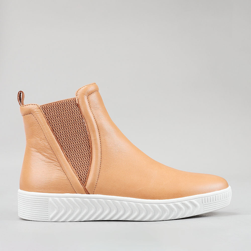 Linnea - Tan - Le Sansa