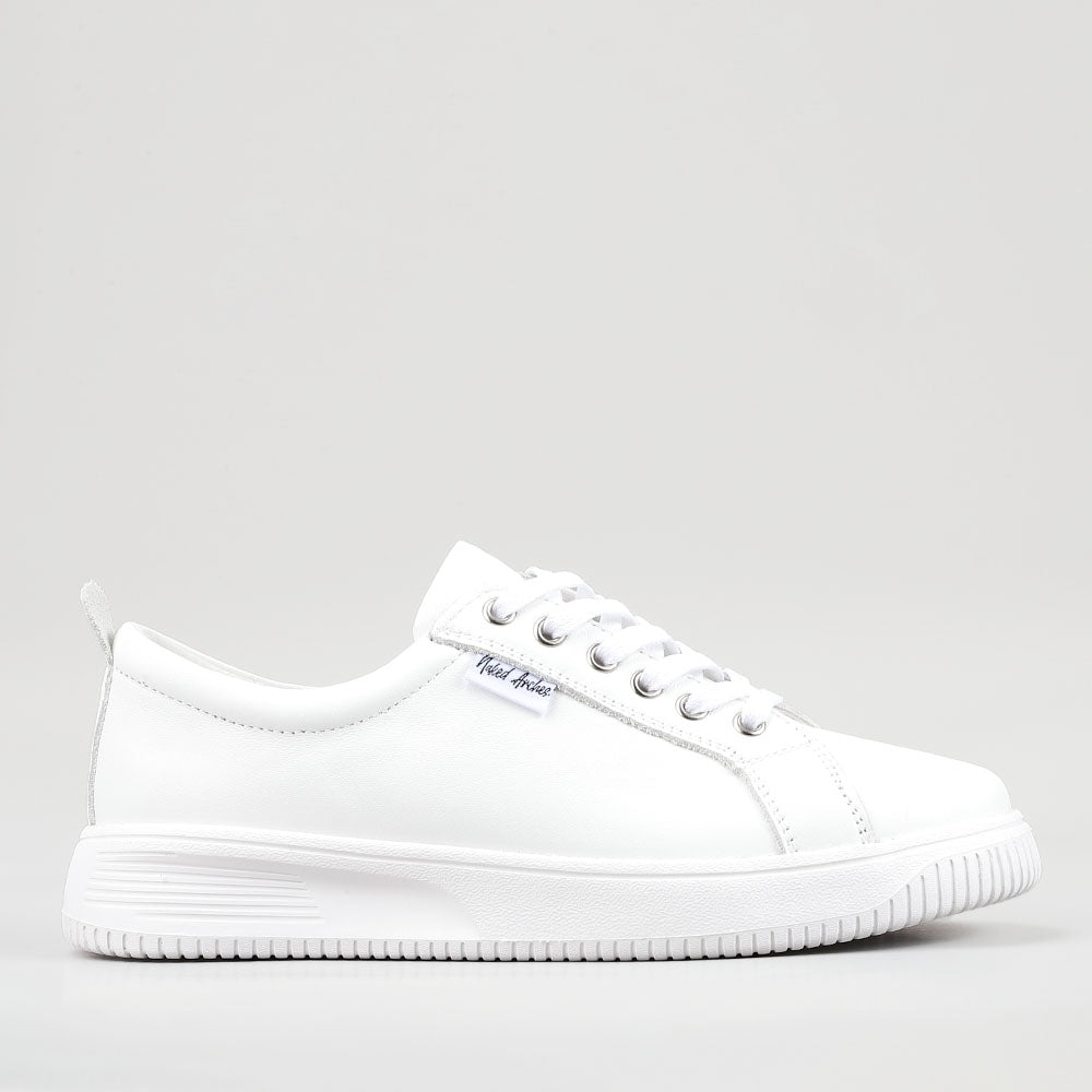 Nelinda - White - Naked Arches