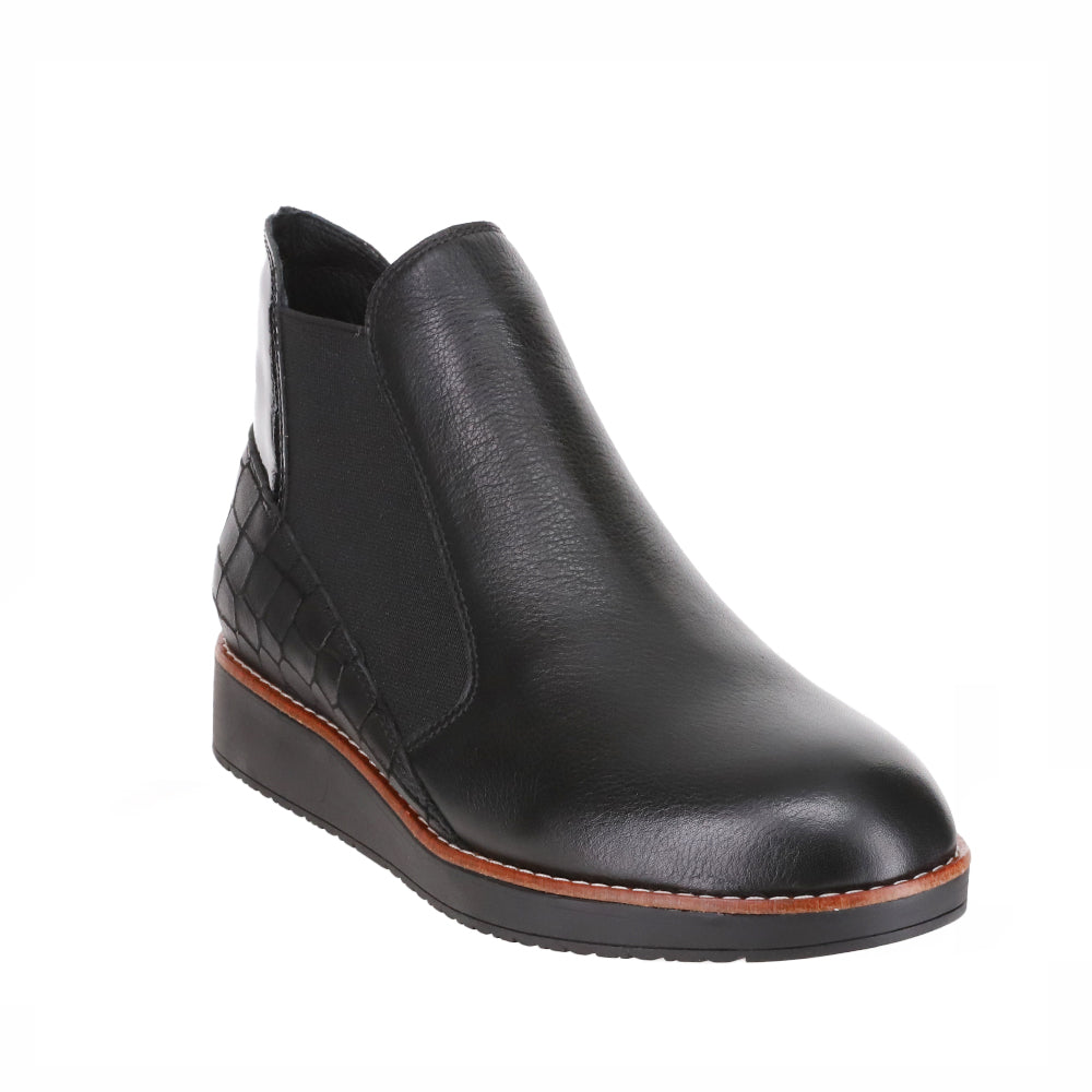 RALLY - Black Croc Patent - LE SANSA