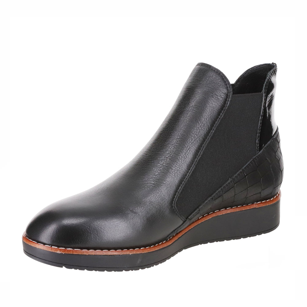 RALLY - Black Croc Patent - LE SANSA