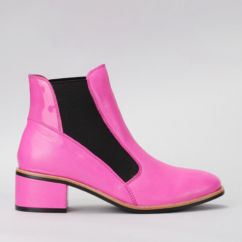 Refresh - Hot Pink/Black Gusset