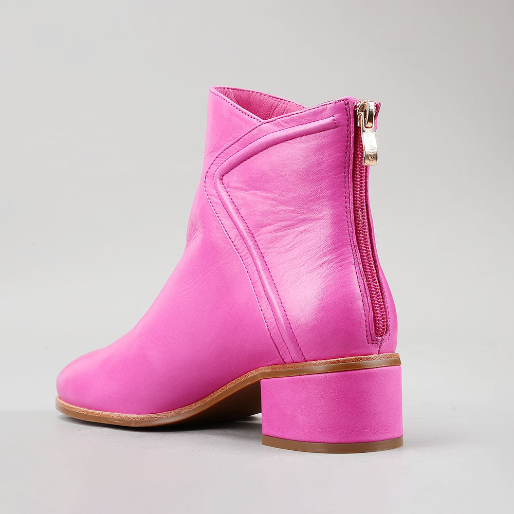 Revelle - Hot Pink - Le Sansa