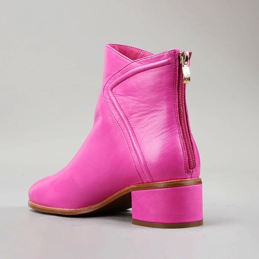 Revelle - Hot Pink - Le Sansa