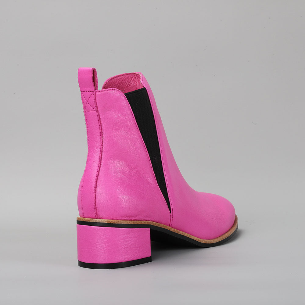 Ring - Hot Pink/Black Gusset - LE SANSA