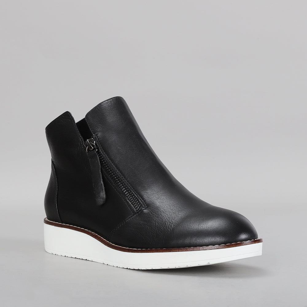 RONNIE - Black/White Sole - LE SANSA