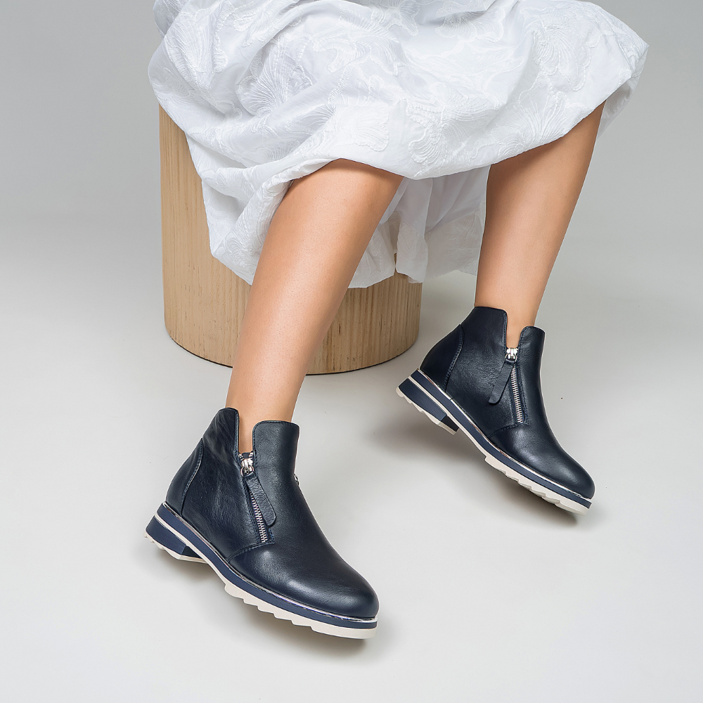 Basel - Navy - LE SANSA