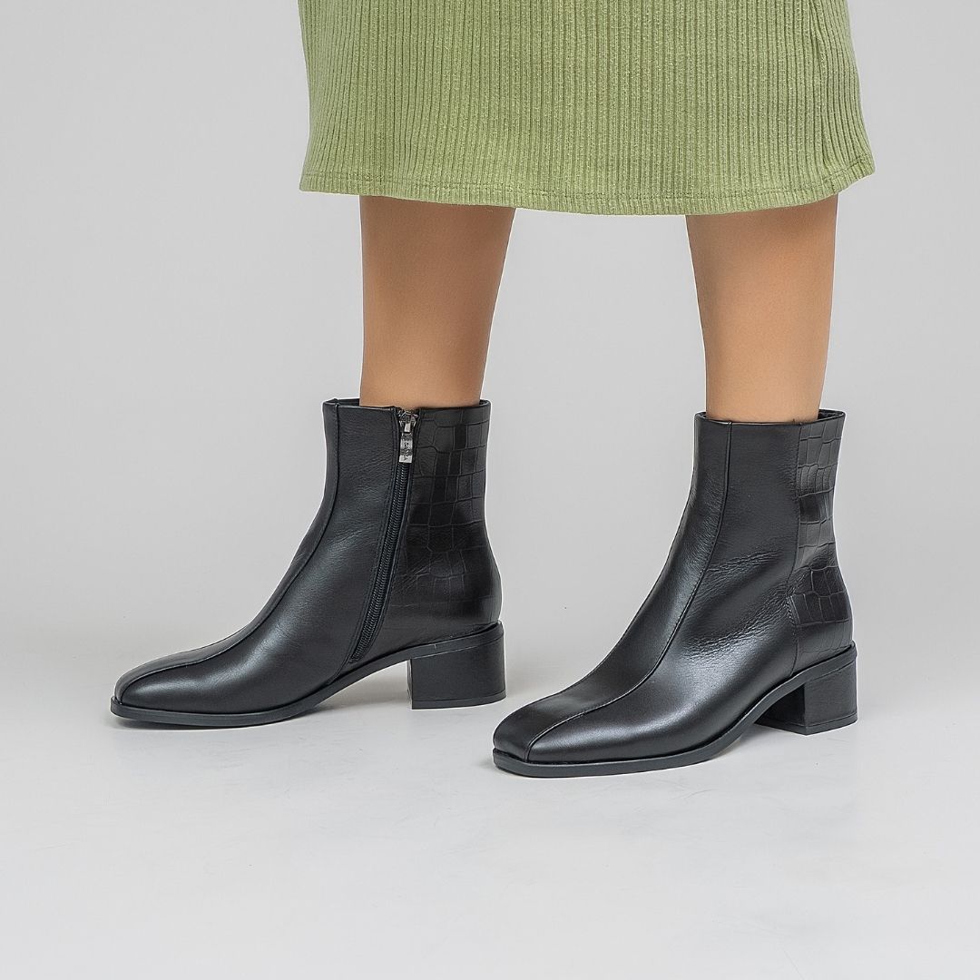 Spike - Black/Croc Print - Le Sansa