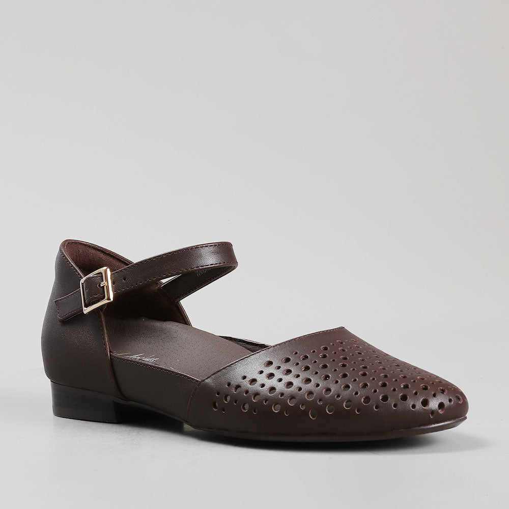 Winona - Chocolate - Naked Arches